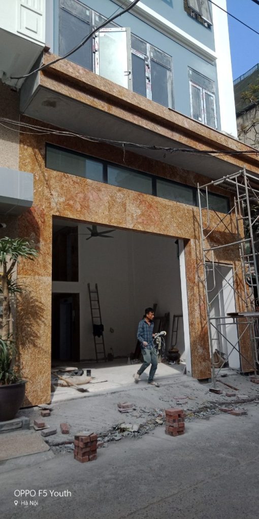 da bep vang hoang gia granite nhap khau2