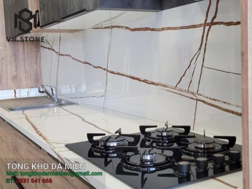 Đá nung kết White Laurent