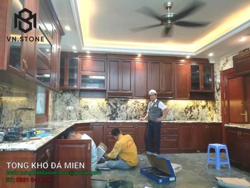 Đá ốp bếp Granite Exotic Beige