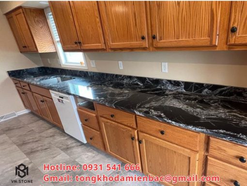 Đá bàn bếp Black Forest granite Ấn Độ