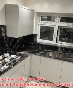 Đá bàn bếp Black Forest granite Ấn Độ