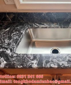 Đá bàn bếp Black Forest granite Ấn Độ