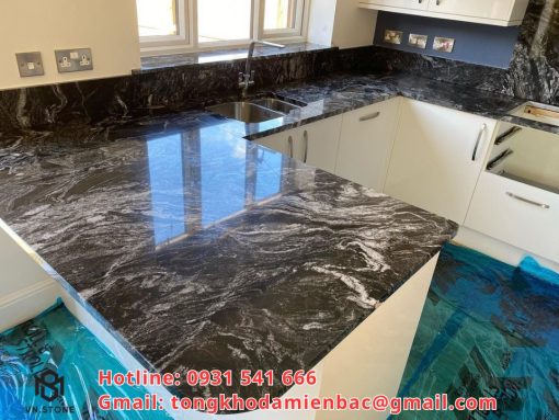 Đá bàn bếp Black Forest granite Ấn Độ