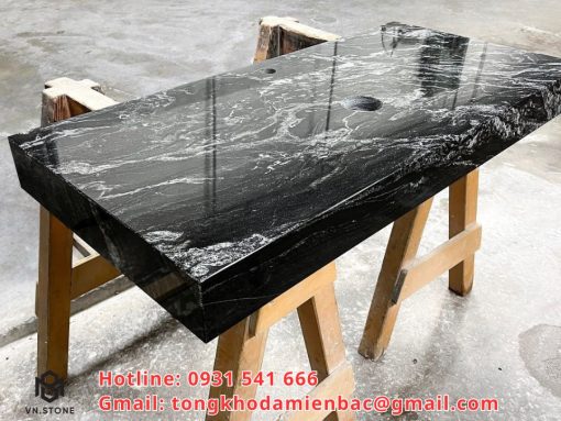 Đá bàn bếp Black Forest granite Ấn Độ