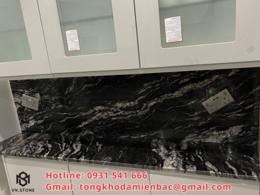 Đá bàn bếp Black Forest granite Ấn Độ