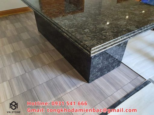 Đá bàn bếp granite Volga Blue