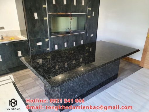 Đá bàn bếp granite Volga Blue